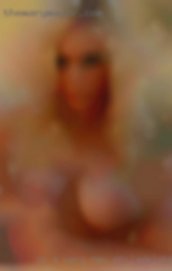 I'm in New Philadelphia, Ohio a very sexual Hispanic female.