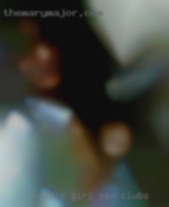 Simple sex clubs girl looking to have fun.